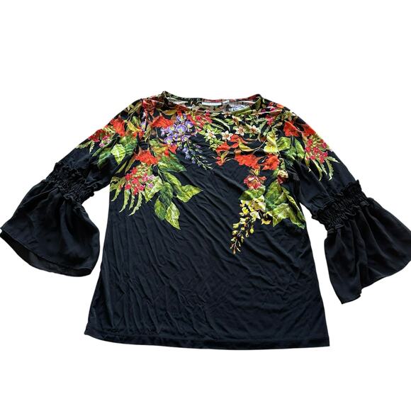 Women’s Top Floral Ruffle Sleeves Size Small - Picture 1 of 5